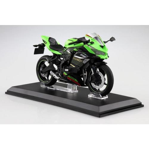 Skynet 1/12 Scale Complete Kawasaki Ninja ZX-25R Lime Green X Ebony Motorcycle
