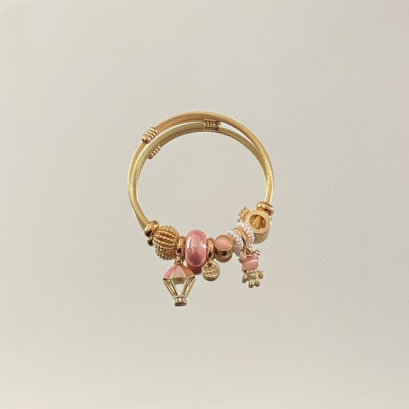 Stainless Steel Bracelet For Women With Bunny Pendant Elegant Jewelry For Gift Giving