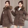 The New Autumn and Winter Style of Cotton-padded Jacket for Women, with a Large Fur Collar, Is a Mid-length, Loose and Thick Korean Version