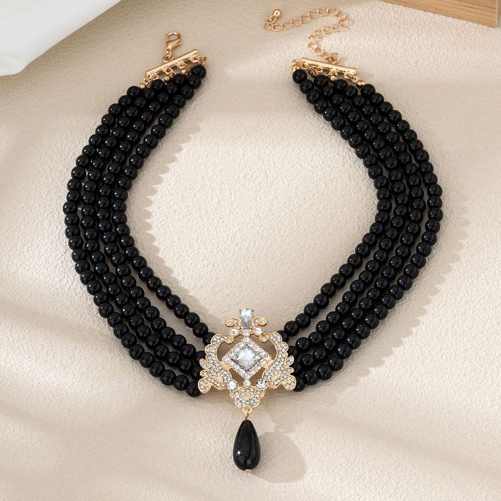 Rhinestone Four-layer Necklace Korean Style Pearl Collar Choker Cute Women
