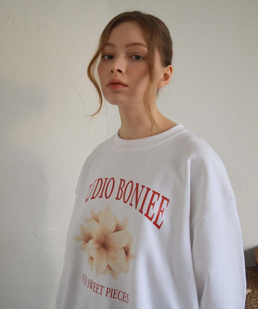 BONIEE [Fleece Lined] Lilly Sweet Piece Graphic Oversized Sweatshirt White