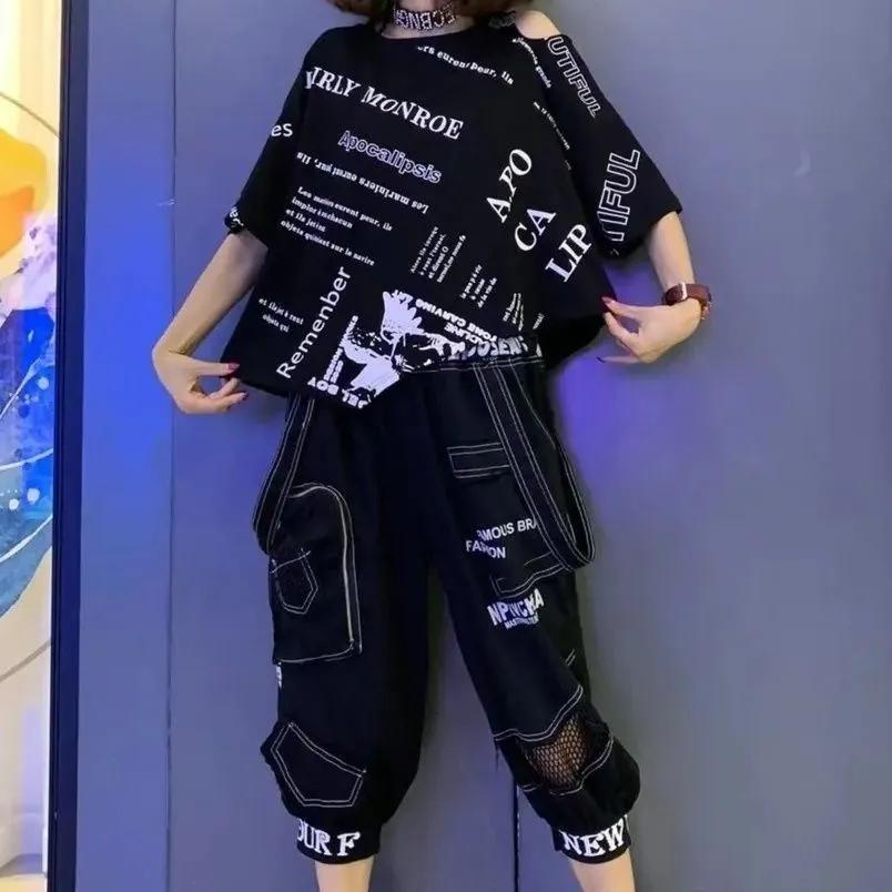 Женская летняя свободная футболка с короткими рукавами и неровным низом + брюки 7/8 с принтом букв, комплект из двух предметов