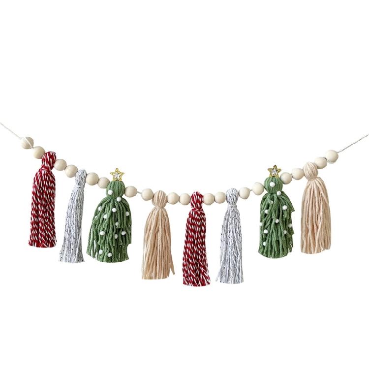 Christmas Garlands Decoration Cotton Tassels Garlands with Wood Beads Wall Hanging Bunting Banners Decors for Mantel