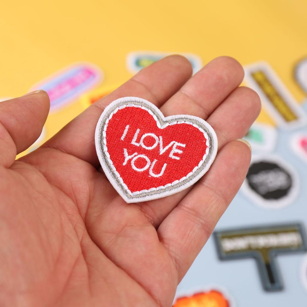 Согласно вышивке, наклейка на ткань для вышивки, компьютерная вышивка, глава, персонализированные английские слова, серия, одежда, украшение, нашивка, наклейка на ткань