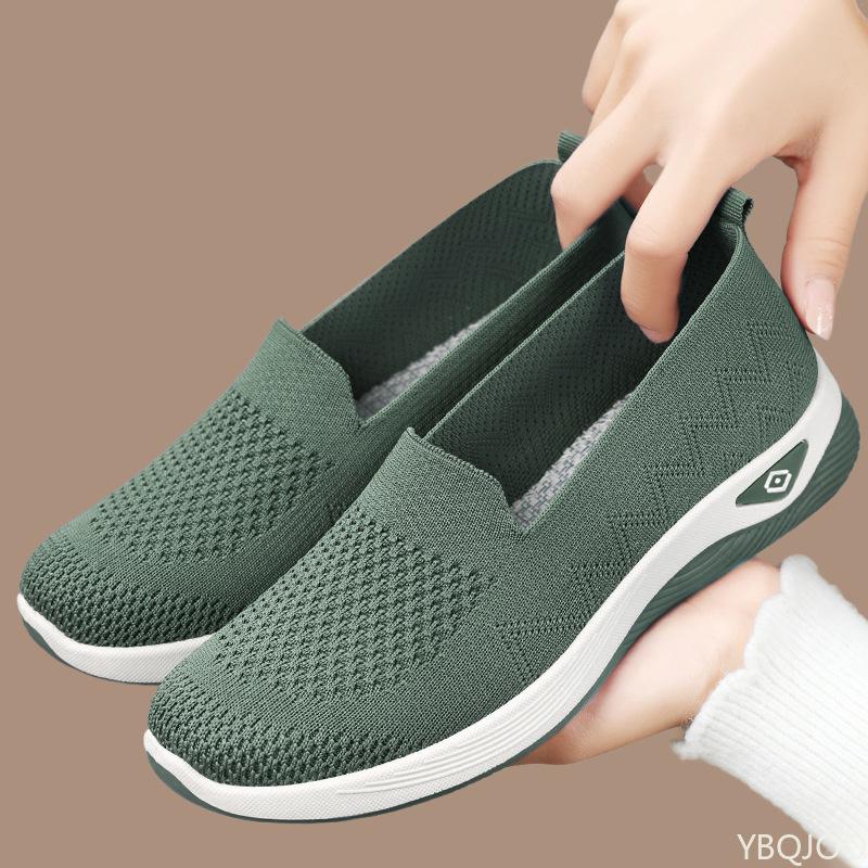 Women's New Mesh Breathable Casual Flat Bottom Versatile Sports Single Solid Color Temperament Women's Vulcanized Shoes Sneakers