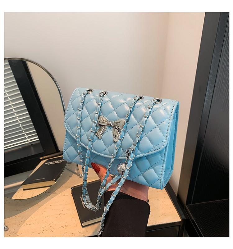 Новая фактурная маленькая квадратная сумка-цепочка в иностранном стиле для женщин 2024 года, повседневная сумка-мессенджер через плечо