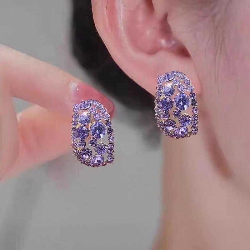 Модные серьги, легкая роскошь, простые серьги, женские серебряные, легкая роскошь, высококачественные маленькие серьги, нишевый дизайн, модные, крутые серьги