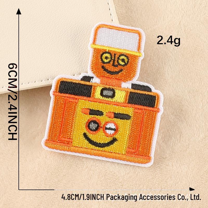 Вышитая нашивка на ткани с изображением мультфильма: Аксессуары для одежды, обуви и сумок своими руками