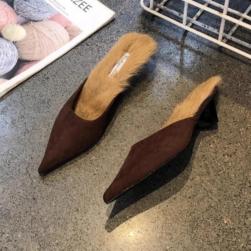 New Women Fur Slippers Pointed Toe Women Mules Slipper Fashion Ladies Elegant Dress Sandal Square Low Heel Slip On Slides Shoes