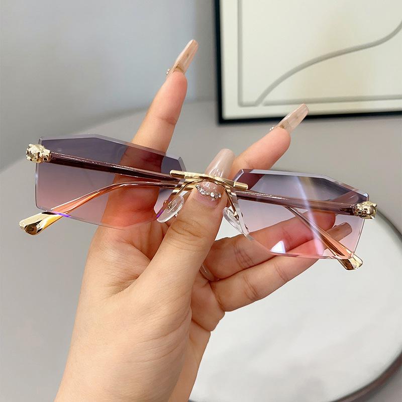 JYL TS Cat Eye Sunglasses Women UV Protection Pink Frame YH8061