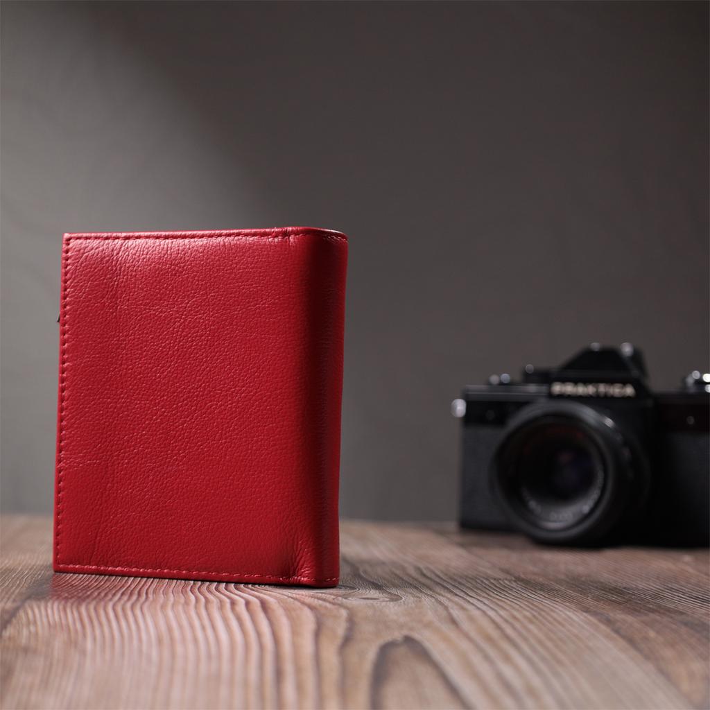 Bright Women's Wallet with Coin Holder Made of Genuine Leather ST Leather 22712 Red