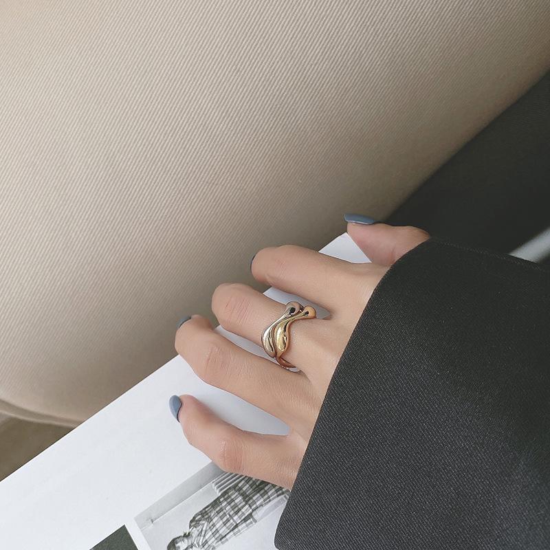 Позолоченное серебряное кольцо S925 с волной для женщин - модный нерегулярный дизайн, регулируемая гладкая отделка