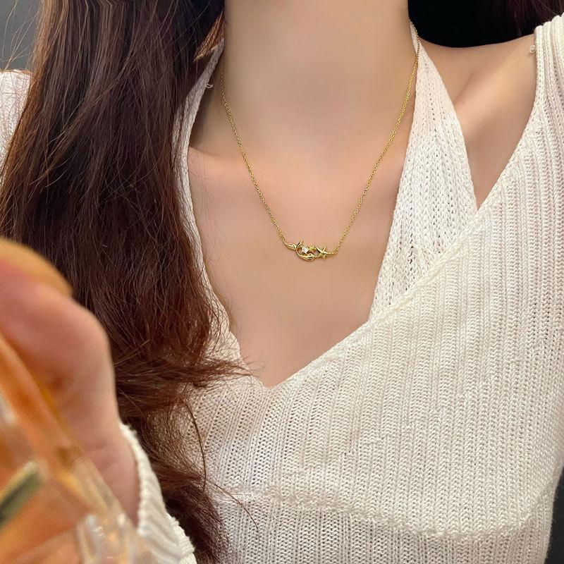 Ожерелье «Кит Морская звезда» Легкая роскошь Мечтательная нишевая атмосфера Ожерелье Женское Трендовое и Универсальное