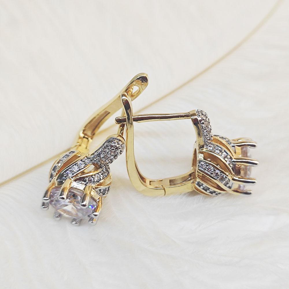 Маленькие белые серьги-клипсы с камнем циркония для женщин, очаровательные роскошные свадебные украшения золотого цвета