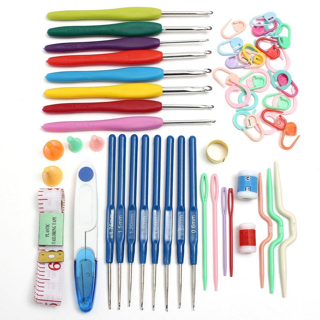 Crochet Kit with Aluminum Needle Soft Grip Crochet Hooks Crocheting Tools Access