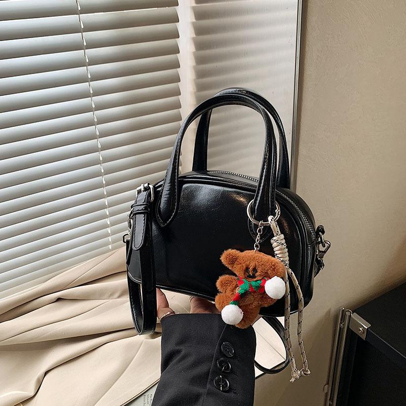 High-end Small Bag Women's New Spring Versatile Messenger Bag Fashion Pillow Bag