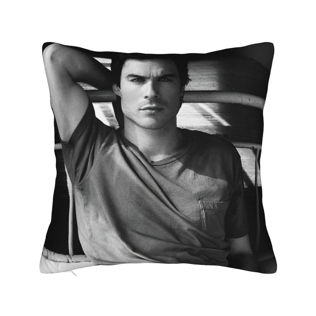 Наволочка Damon Salvatore Полиэстер Чехол для подушки Подарок Дневники вампира Чехол наволочки для подушки Домашний Квадратный 45x45 см