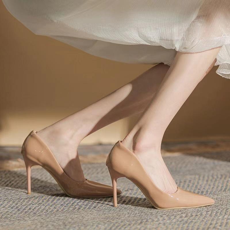 Женские туфли-лодочки телесного цвета весна-лето новые французские легкие с открытым носком универсальные черные профессиональные остроносые туфли на шпильке