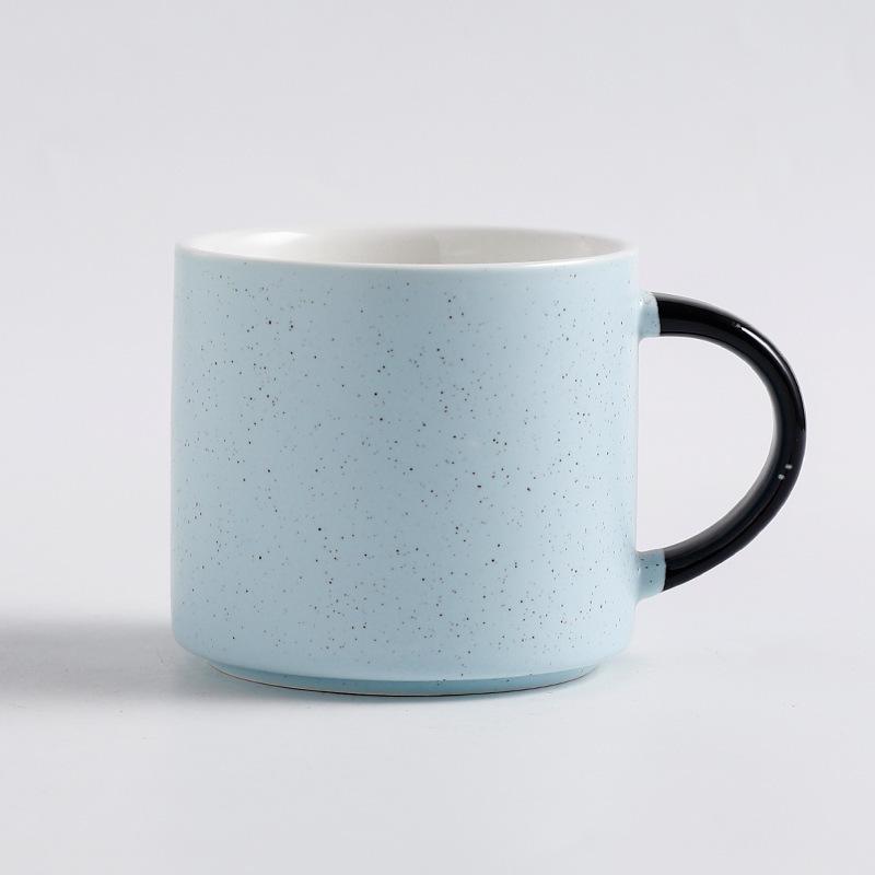 Простая контрастная кружка в горошек, Высоко выглядящие парные чашки, Керамические чашки, Персонализированные креативные кофейные чашки