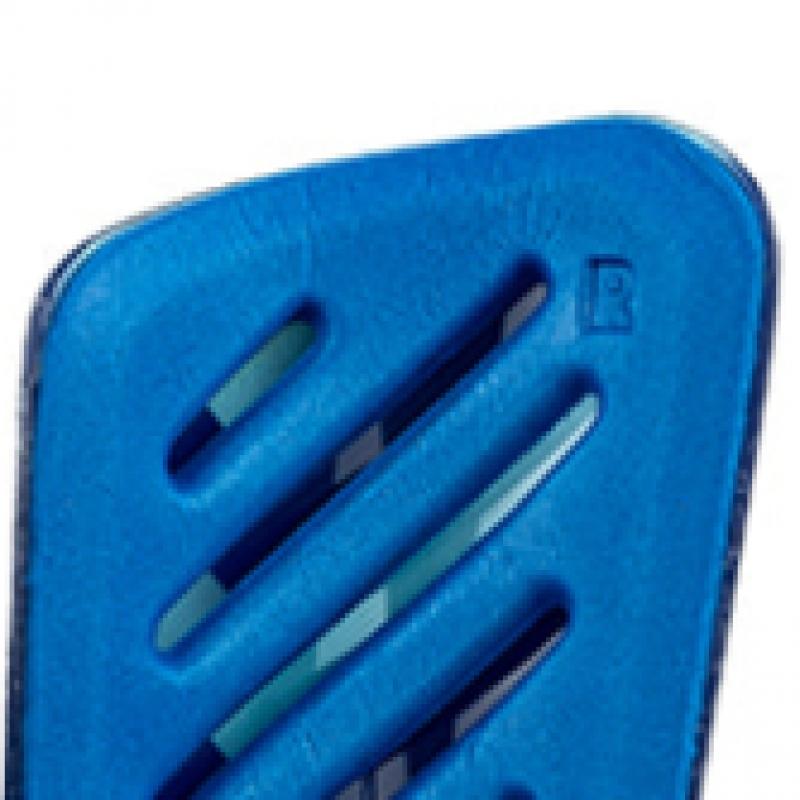 Puma Galleria Puma Футбольная экипировка Singard Ultra Flex Sleeve 03087106