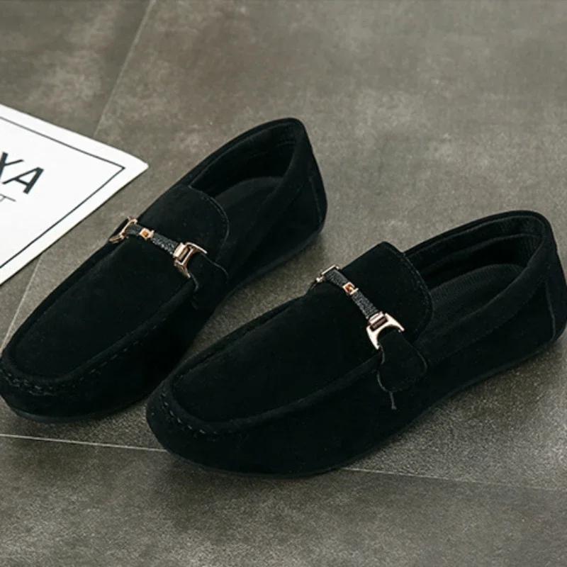 Высококачественные мокасины для мужчин, летняя мужская обувь, легкие туфли на плоской подошве, мужские прогулочные туфли, замшевые кожаные мягкие мокасины для вождения