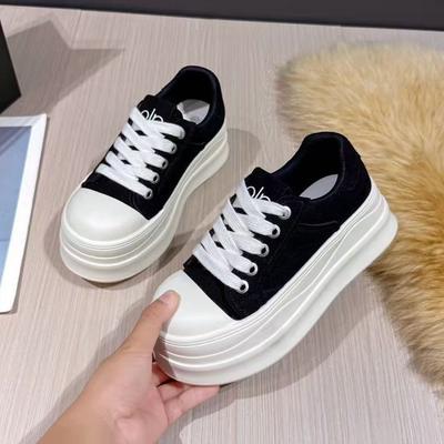 Женская обувь – Кроссовки