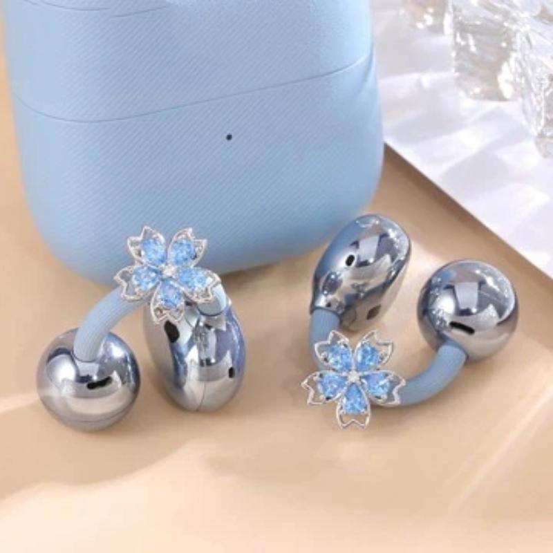 Chic 2Pcs Earrings with Shining Rotating Flower Blossoms for Sophisticated Look