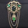Emerald Tassel Brooch: Elegant Retro Pin for Women's High-End Cheongsam Suits