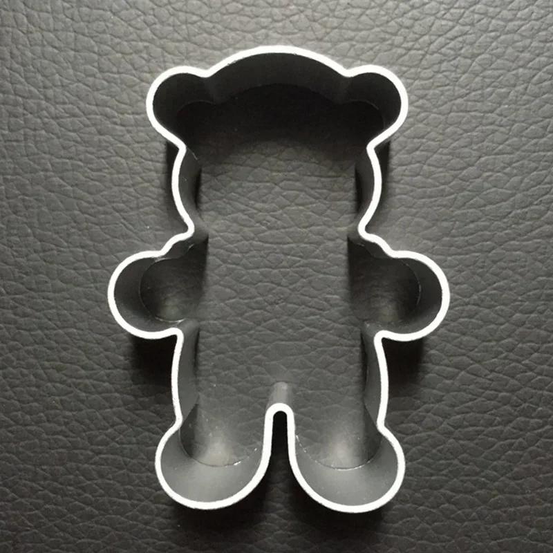 New Creative Bear Baking Tools Metal Alloy Cake Cookie Bakeware Mould Fondant Cookie Cutters Biscuit Mold Diy Little Bear