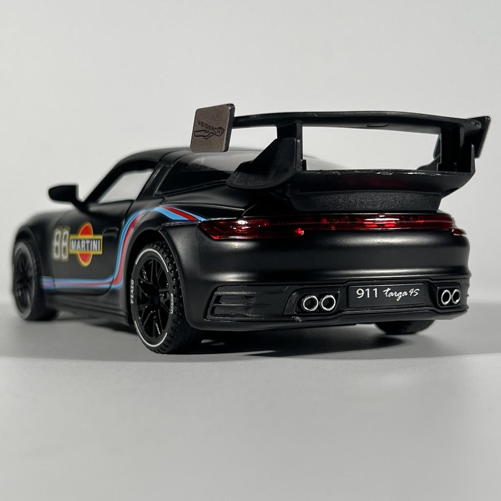 1/32 Porsche 911 Targa 4S Martini Racing Edition Спортивный автомобиль Сплав Литой Модель автомобиля Высокая симуляция Украшения Орнамент Подарок