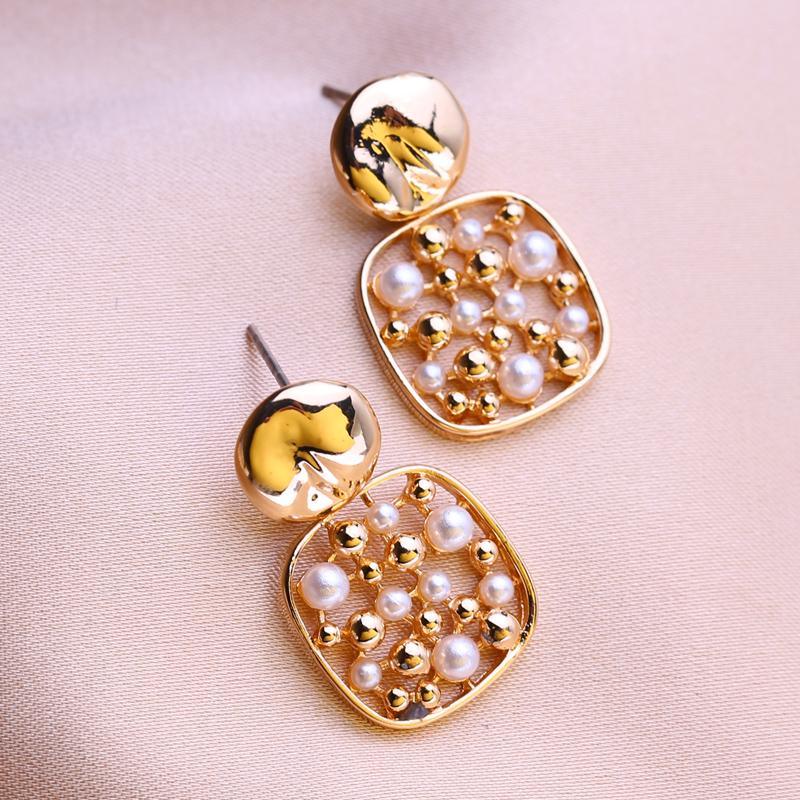 KNIKOO Длинные серьги с геометрическим узором для женщин, модные серьги с цветочным жемчугом, ювелирные изделия для свадебной вечеринки, подарки, серьги-капли