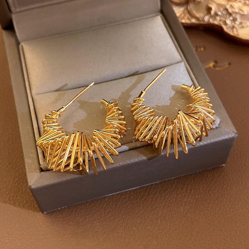 Винтажные Цветные Неправильной Формы Серьги-Пуссеты C-образной Формы для Женщин Модное Заявление Ювелирные Изделия из Нержавеющей Стали