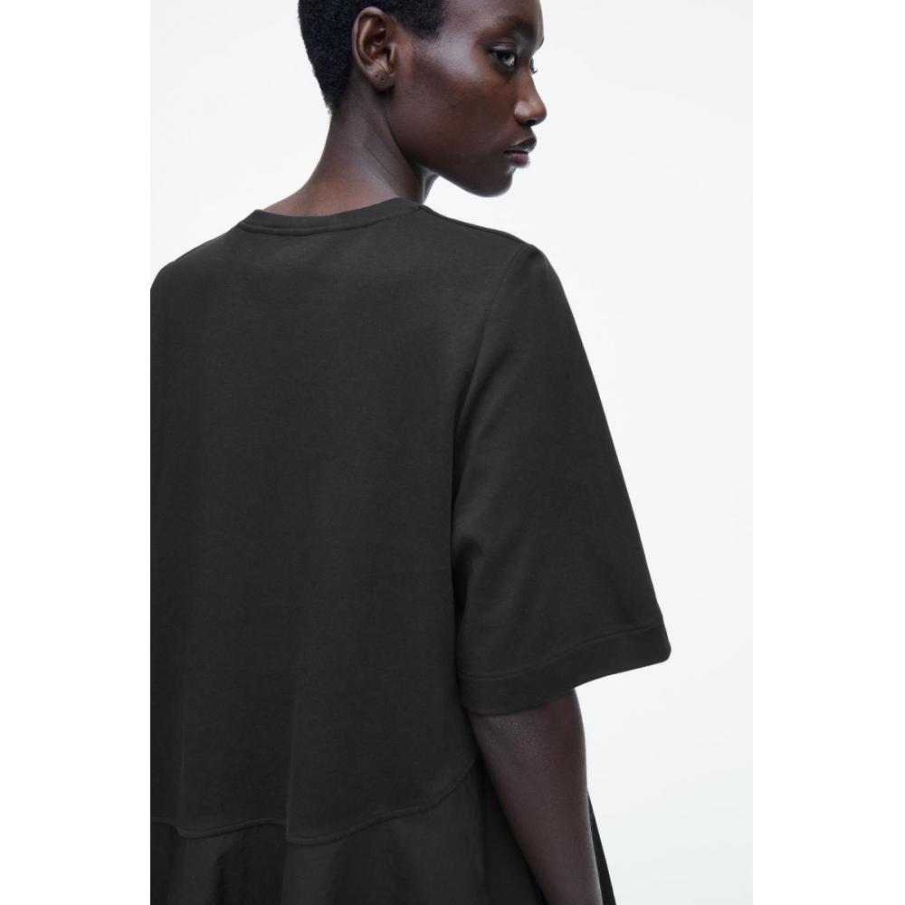 COS Асимметричное мини-платье-футболка в японском стиле