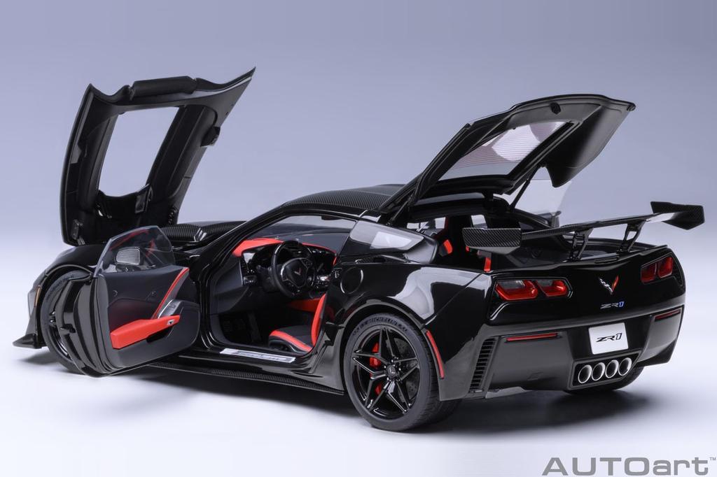AUTOart Chevrolet Corvette ZR1 Black Finished Product 1/18 (C7)