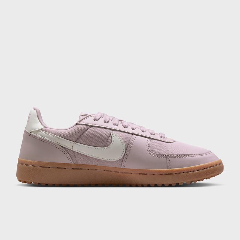 Nike Женские повседневные кроссовки Field General