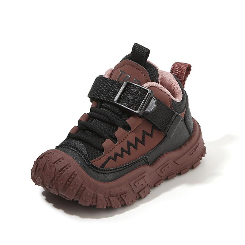 Детская спортивная обувь 2025 весна и осень новая мальчиковая обувь для альпинизма уличная женская обувь для бега мягкая детская повседневная обувь
