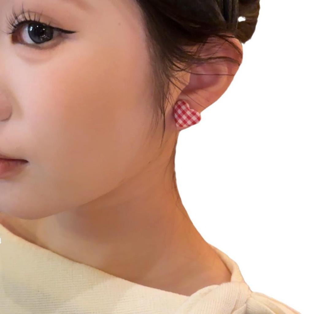 Серьги Ankola Red Plaid Heart с двумя ушками: Легкая роскошь для осени и зимы