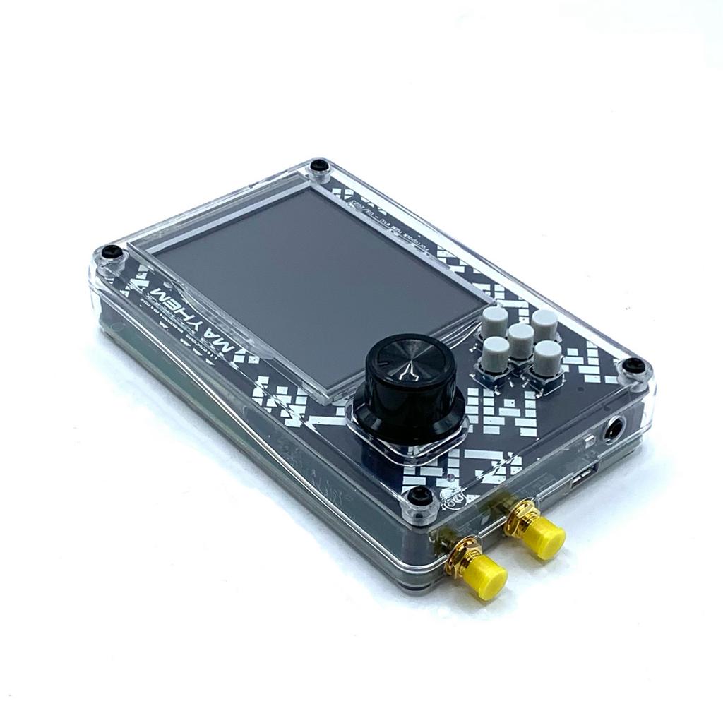 Программно-определяемый радиоприемник с широкими возможностями настройки, многофункциональный измеритель SDR для профессионалов