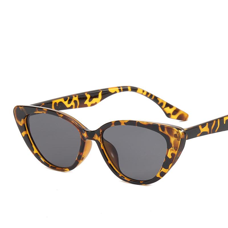 Очки Солнцезащитные очки в маленькой оправе Треугольные модные кошачий глаз Индивидуальные ретро Простые аксессуары