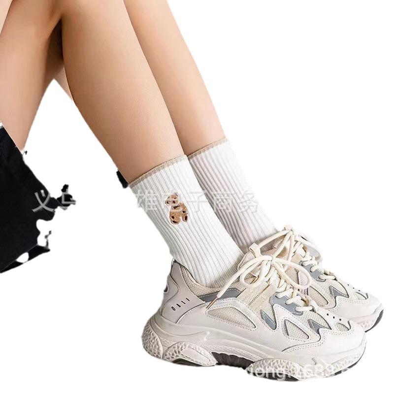 Милые женские носки средней длины с плюшевым мишкой: Японский и корейский стили, идеально подходят для весны, лета, осени и зимы