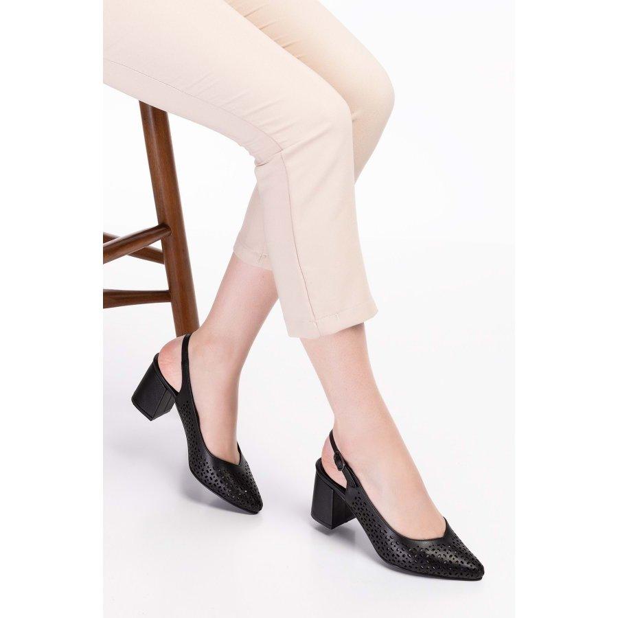 Женские стильные босоножки из натуральной кожи на среднем каблуке