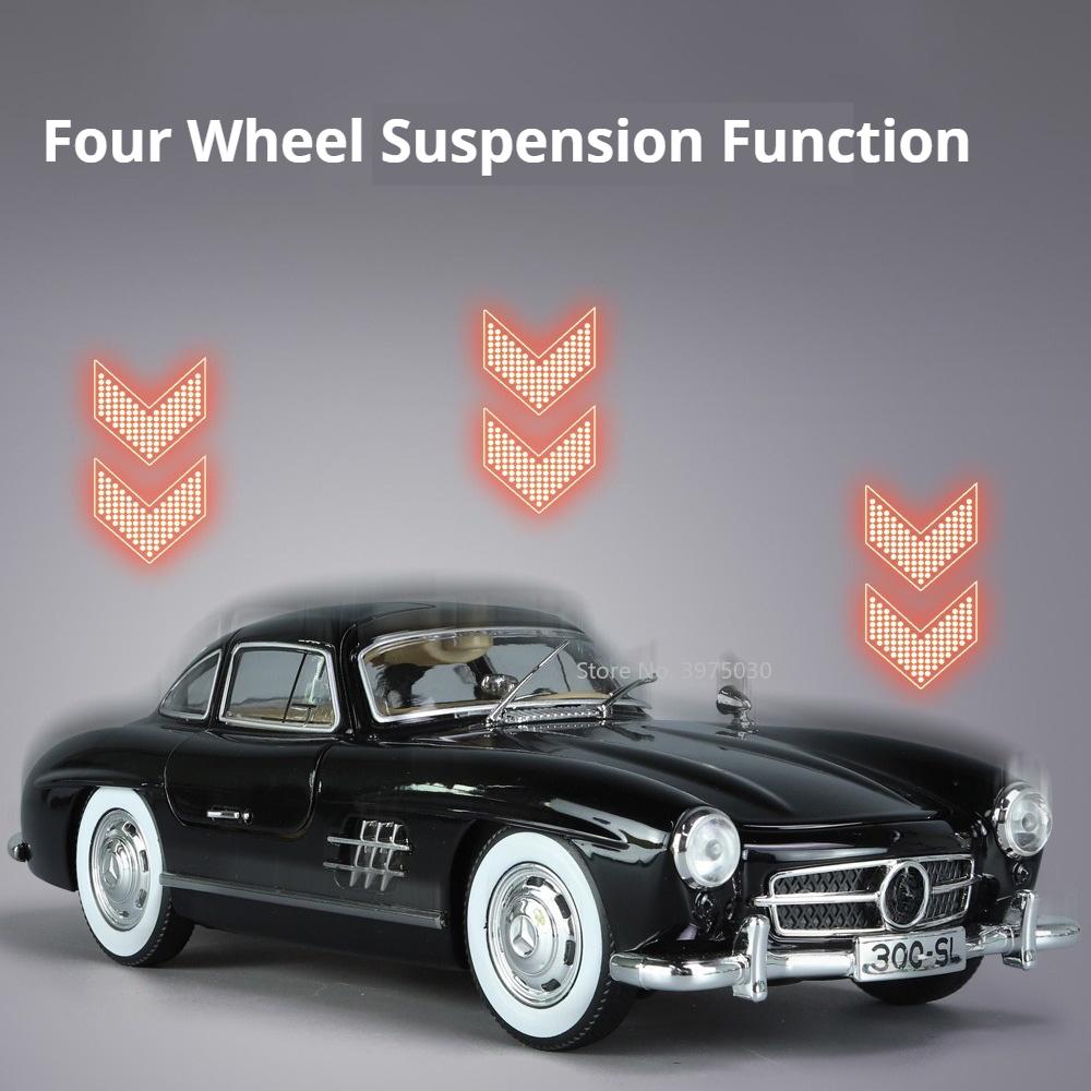 1/24 Benz 300SL Игрушечная модель автомобиля Литой сплав с инерционным механизмом Звук и свет Моделирование игрушечных транспортных средств Модели Мальчики Дни рождения Коллекционирование подарков
