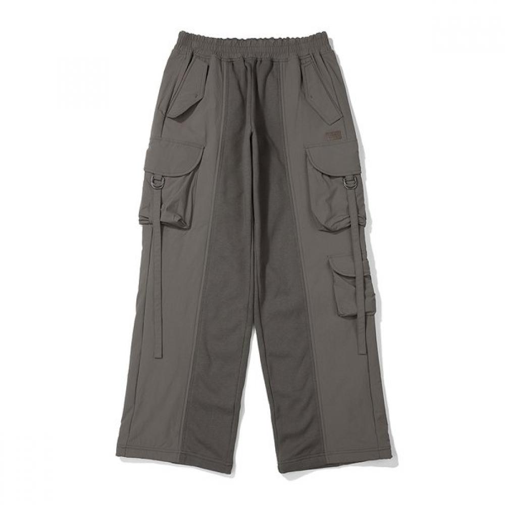 Woven Patch Bizio Cargo Pants  Gray  [jebe Won Park Gun Wook Worn]