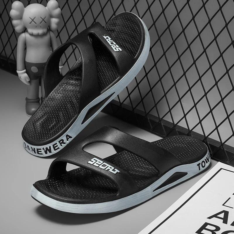 Модные мужские тапочки из ПВХ с мягкой подошвой, нескользящие шлепанцы, повседневные уличные пляжные шлепанцы, домашние тапочки для ванной комнаты, новые сандалии