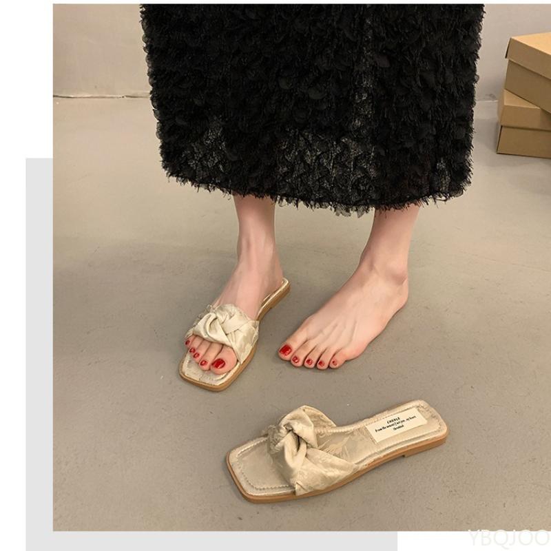 Fashion 2025 New Temperament Open Toe Flat Shoes for Casual Beach Vacation Women's Shoes Ladies Wear One Word Slippers Outside In Summer