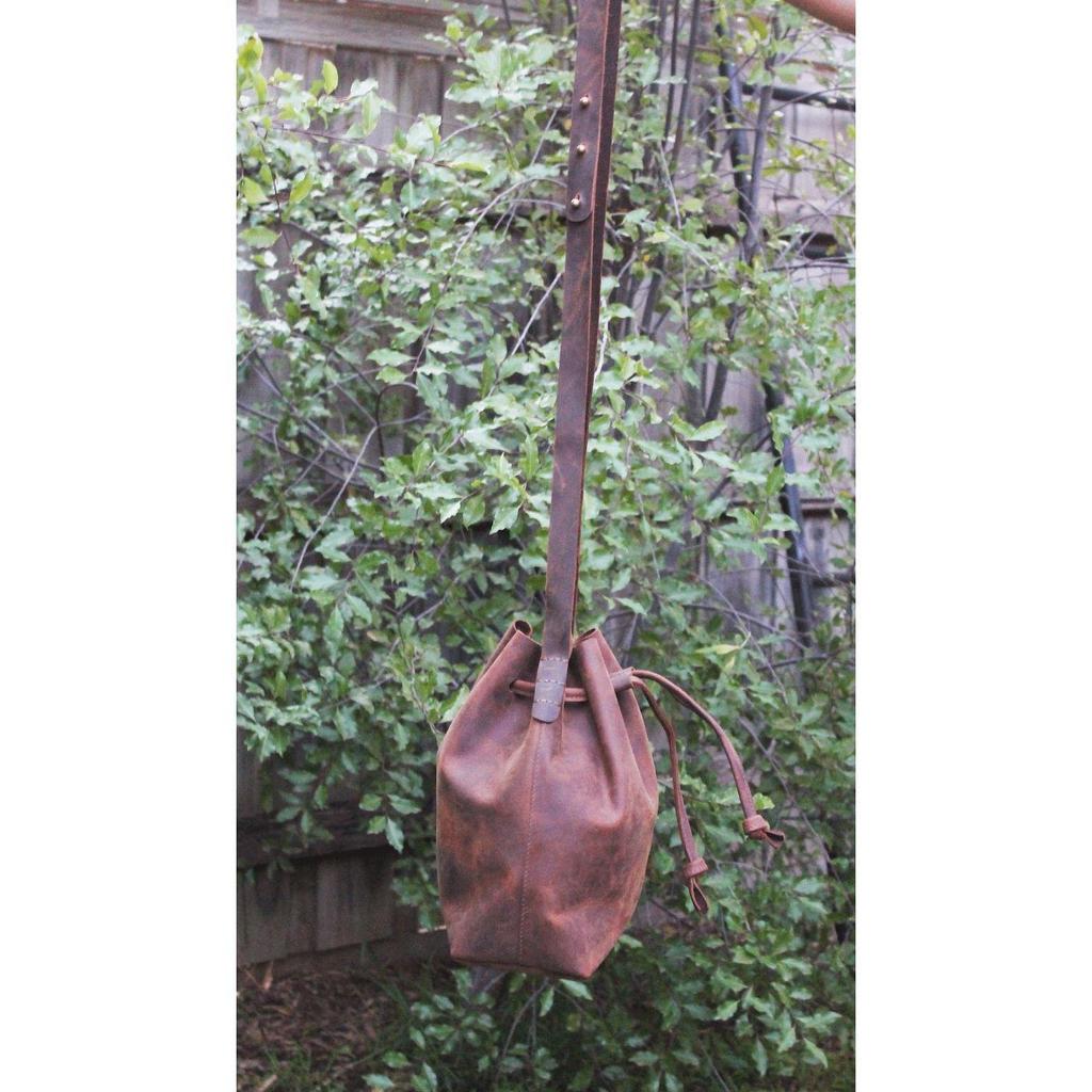 Tan Leather Crossbody Bag Small Leather Purse Minimalist Bag Modern Leather Wristlet Clutch Bag Crossbody Leather Tote Gift Bag