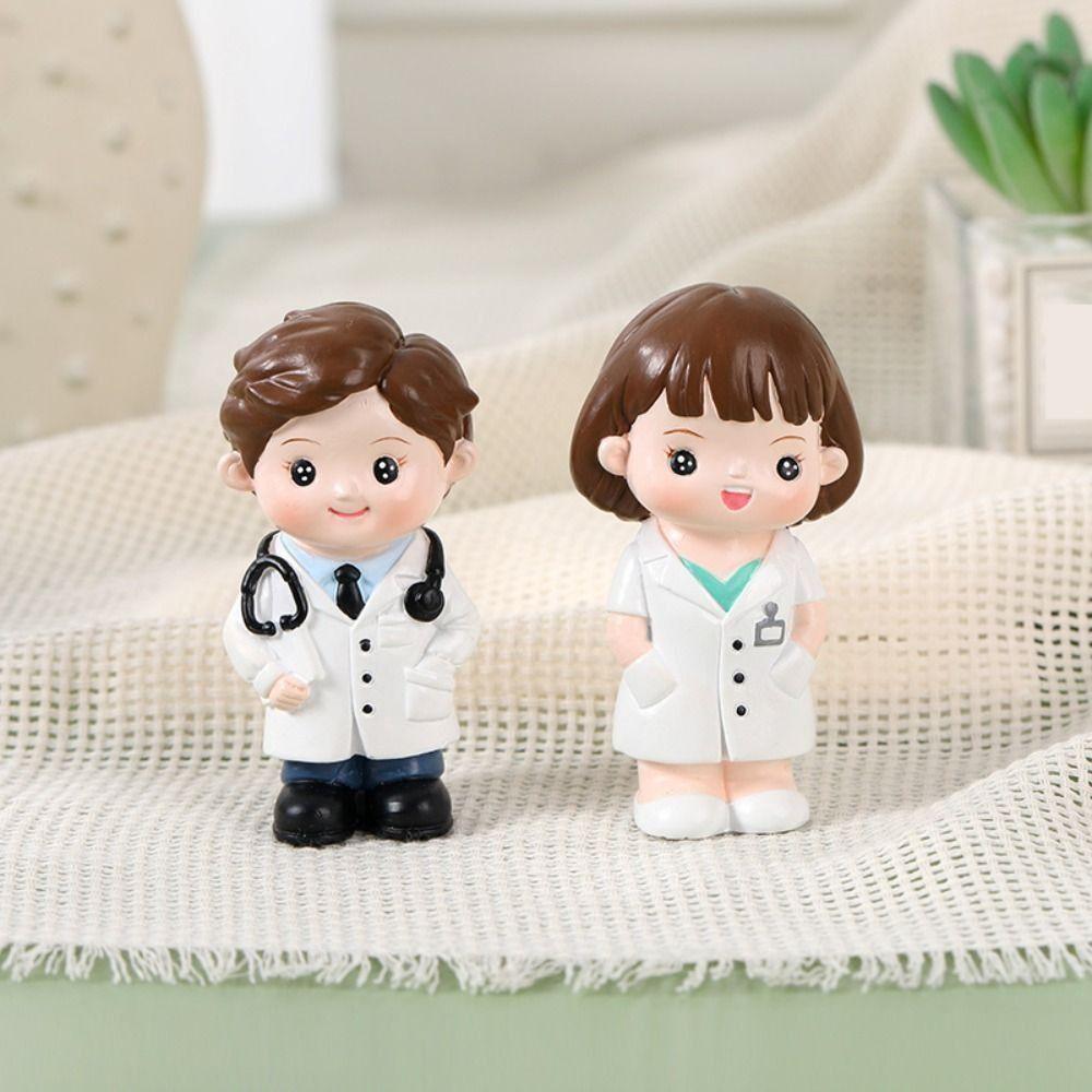 DlY Doctor Garage Kit Resin Doctor Nurse Model Statue Exquisite Doctor Nurse Figurine Home Decor