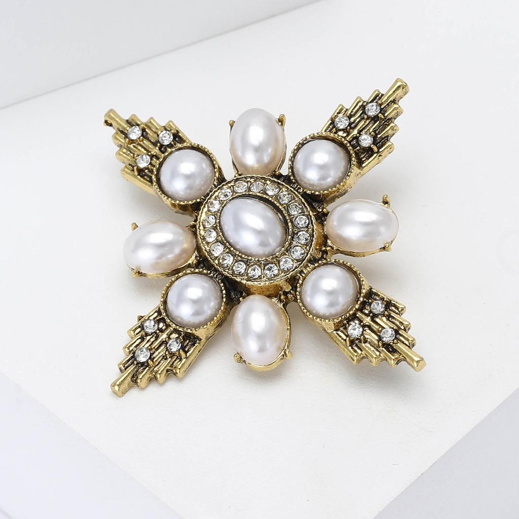 Винтажный сплав маленькая жемчужина барочная брошь модная универсальная женская одежда корсаж украшение булавка