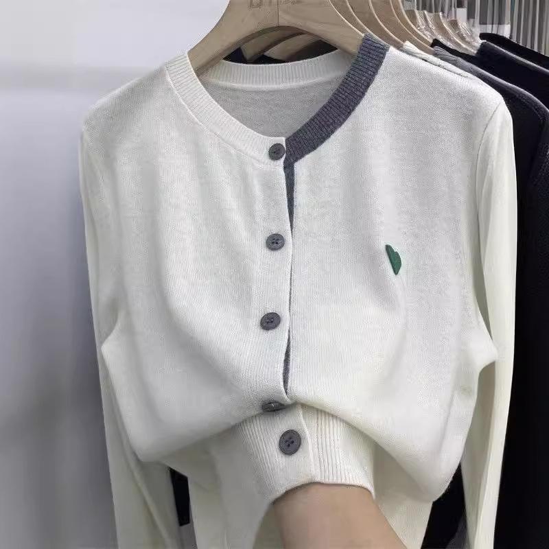 Повседневный круглый вырез контрастный свитер женское пальто осень и зима свободная вышивка Love Fashion вязаный кардиган