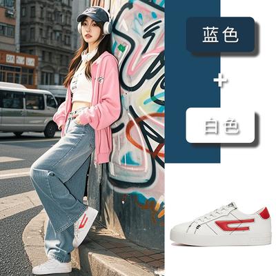 Кожаные маленькие белые туфли женские 2025 осень новые женские плоские повседневные туфли женские спортивные кеды универсальная модная женская обувь